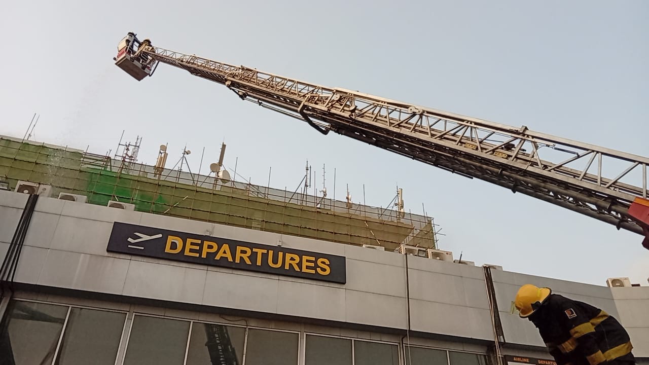 LSFRS Contains Fire at MMA